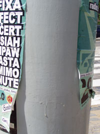 konkurenční systém - lepidlo ulpívá